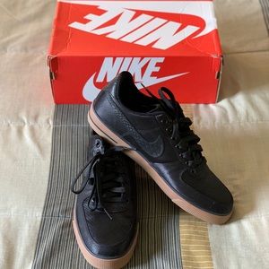 Nike Air Force One AC